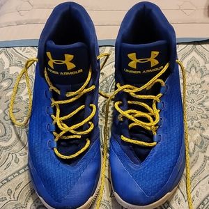 Under Armour Mens Stephen Curry Shoes